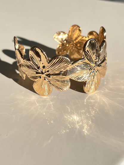 Manchette Flower